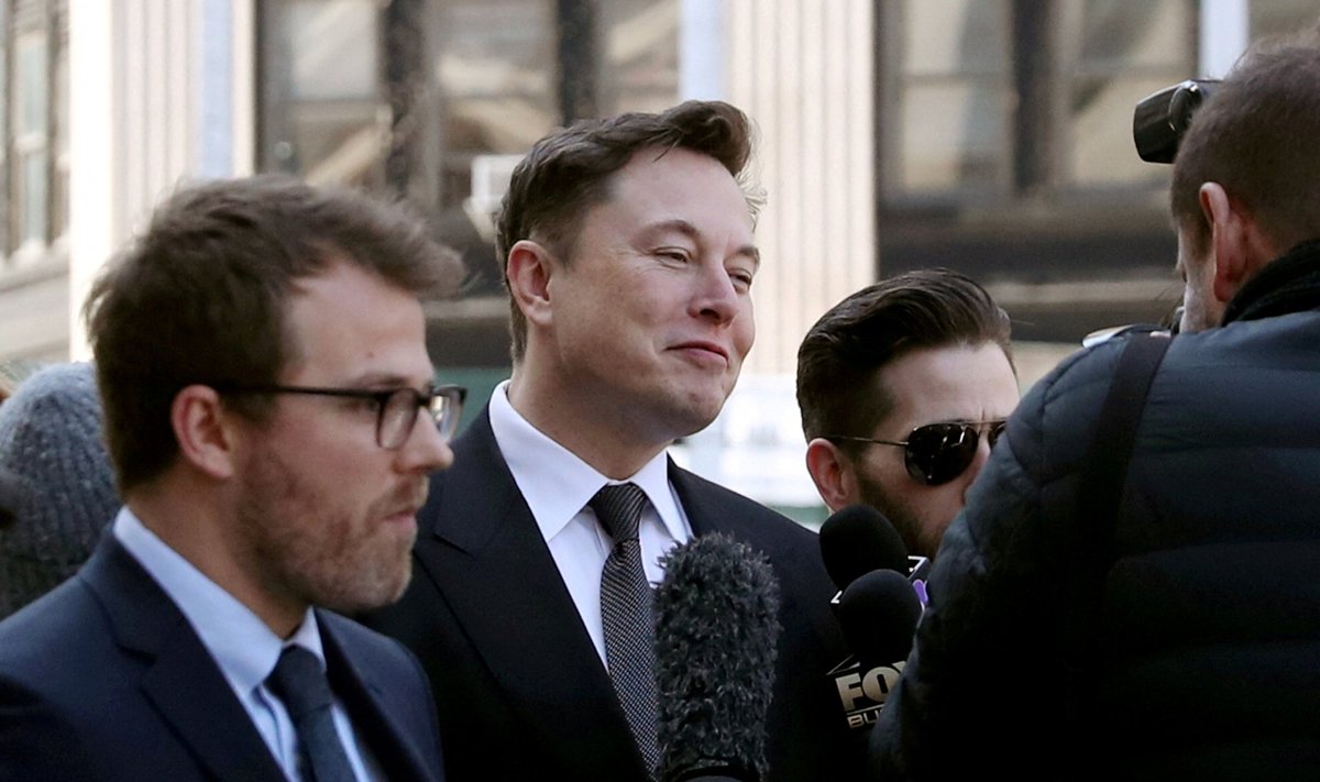 Kohtu vältimiseks on Elon Musk lõpuks Twitteri ostuga nõustunud. 