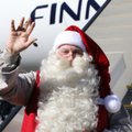 ФОТО: Санта-Клаус впервые слетал в Корею