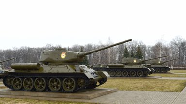 Hannes Rumm: T-34, seks ja Narva linn