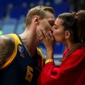 FOTO | Vene sekspomm Anna Sedokova ja tema lätlasest abikaasa julgelt paljastav pilt ajas fännid marru: oled sa segane?