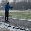 FLÄSH: Kõva mees suusatamiseks lund ei vaja!