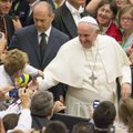 Paavst Franciscus vaeb peatset ametist lahkumist