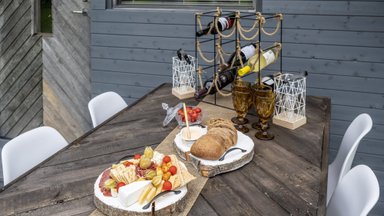 Teeme ise | Lihtne, soodne ja vastupidav kalasabamustriga terrassilaud