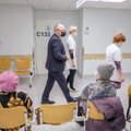 FOTOD | Alar Karise esimene maakondlik visiit algas Valga haiglast