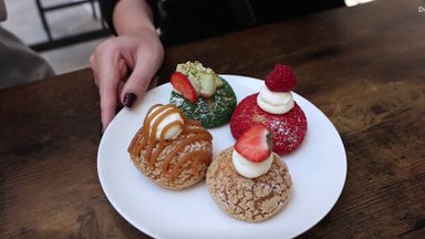 ВИДЕО | "Идеальный баланс вкуса по приятной цене": как тающие во рту десерты покорили Таллинн