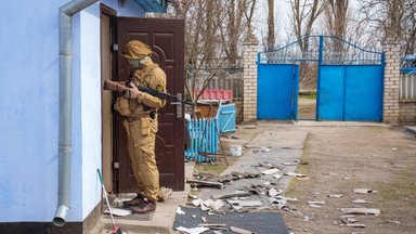 ÜLEVAADE | Vene ametnikud surevad okupeeritud aladel peamiselt autopommiplahvatustes, ent ka mürgi ja püssikuulide läbi